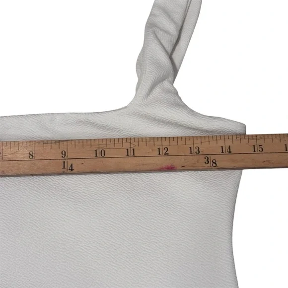 Show me your MuMu Gidget Bodysuit White Size Medium - Picture 11 of 13
